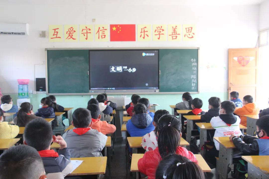 多给“彩礼下降幅度最大”掌声